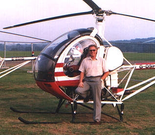 Dennis.jpg (23511 bytes)